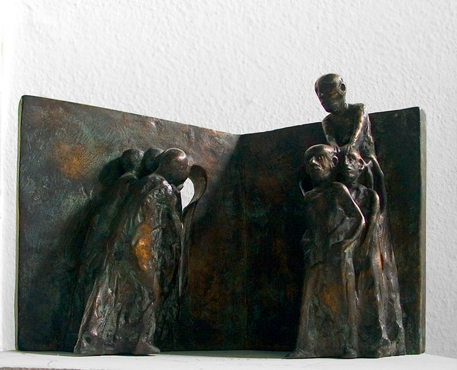 Wandlung 2001, Bronzeplastik von Hanno Edelmann