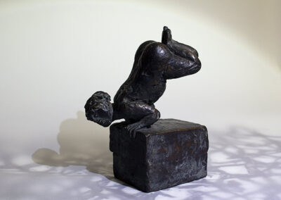 Mimi, Bronzefigur von Hanno Edelmann