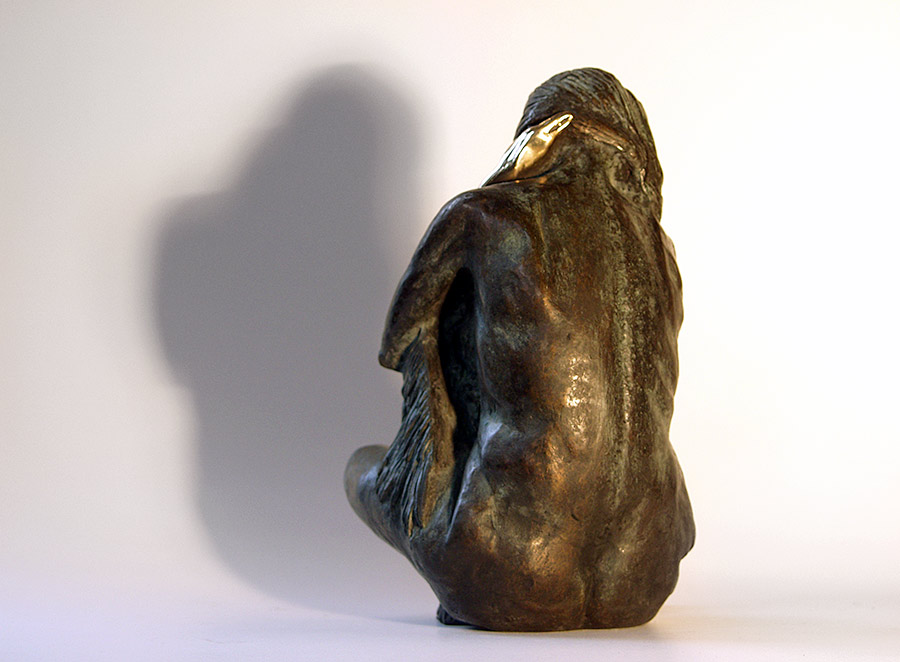 Bronzefigur von Hanno Edelmann - Königin von Sparta - Rückansicht