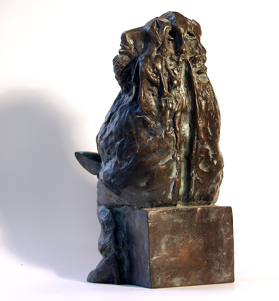 Der Kunstkritiker Bronzefigur von Hanno Edelmann- Rückansicht