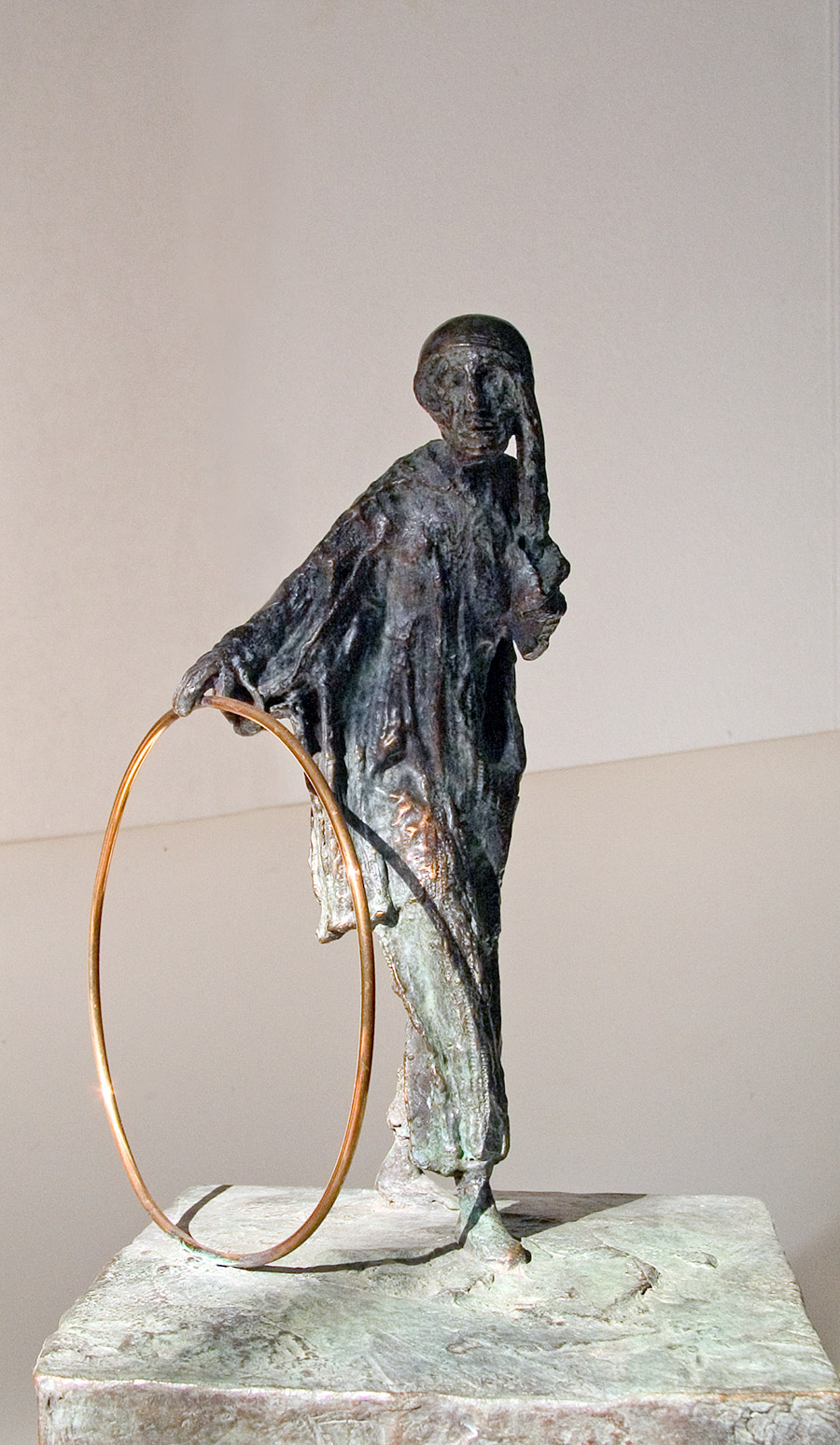Marcel, 2001 - Bronzefiguren von Hanno Edelmann