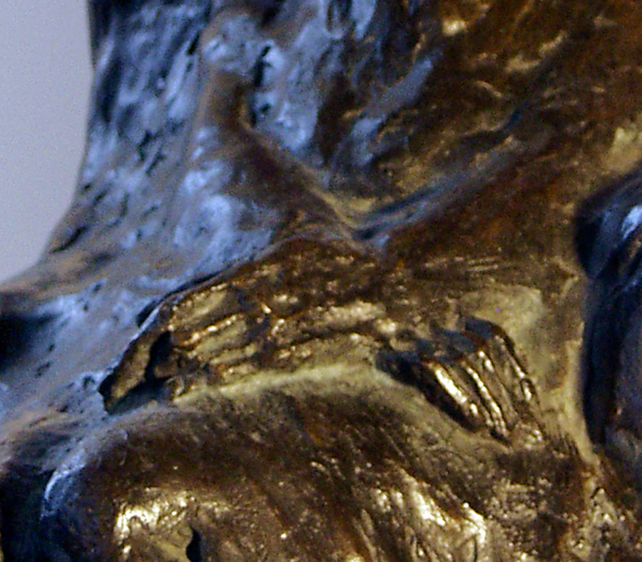 Ohrensessel Bronzeplastik von Hanno Edelmann