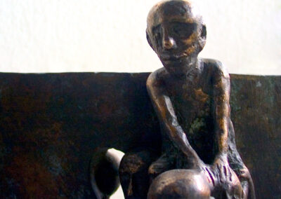 Wandlung - Bronzefiguren von Hanno Edelmann aus dem Jahr 2001